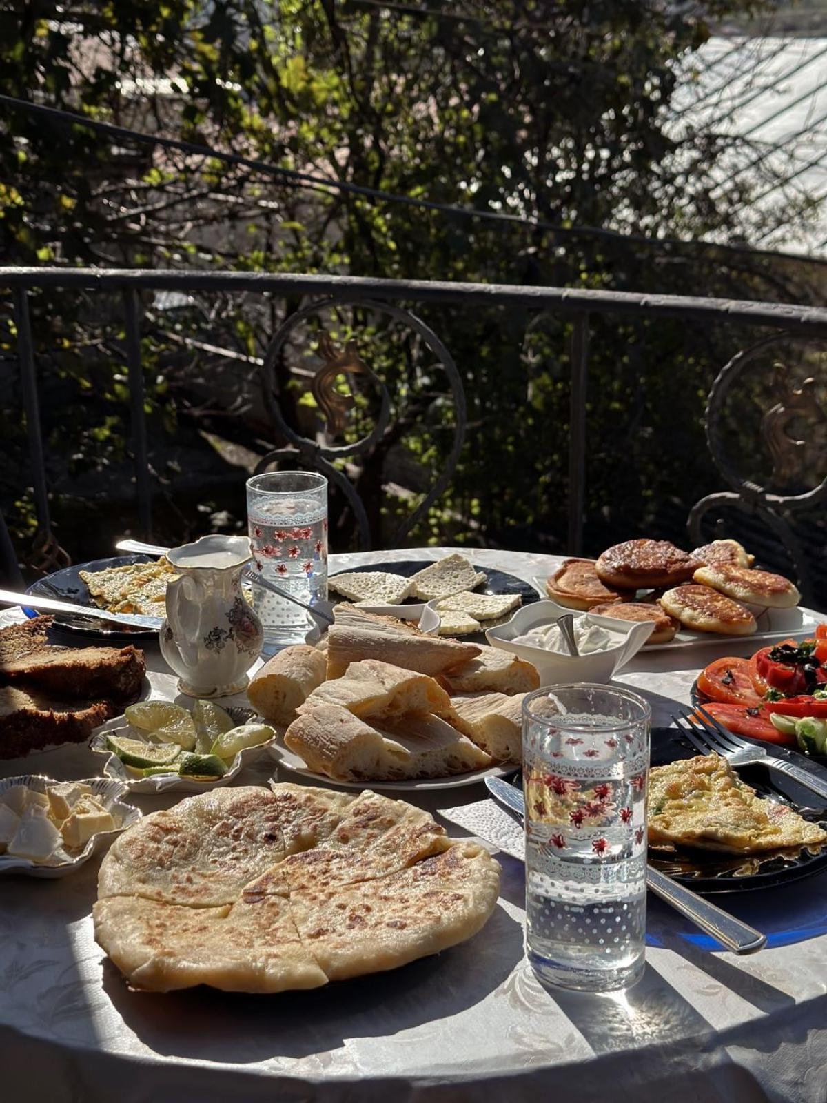 Philia'S Guest House Sighnaghi Luaran gambar